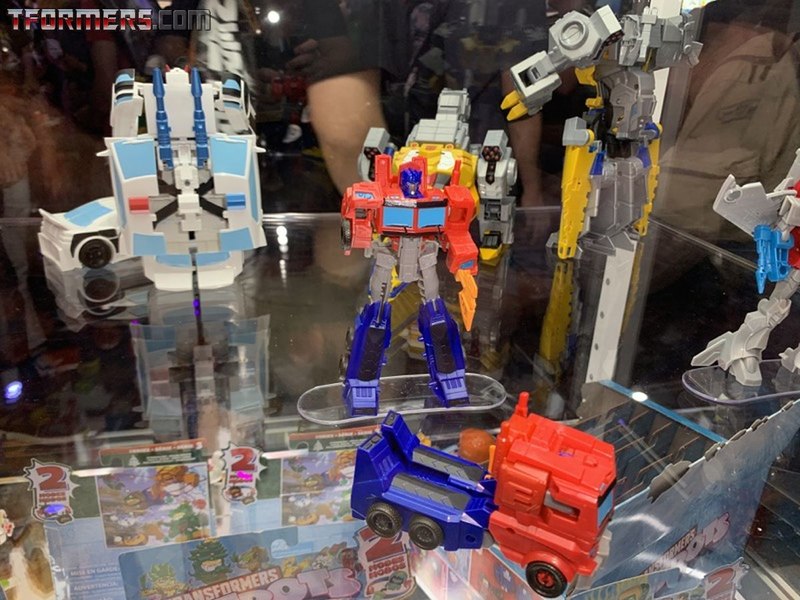 Sdcc 2019 Transformers Preview Night Hasbro Booth Images  (106 of 130)